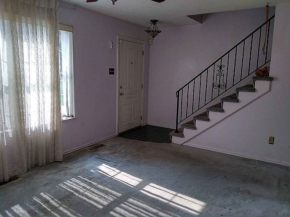 2nd image of 8761 Santa Bella Dr