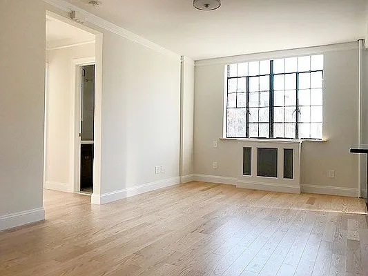 Rented by AJ Clarke | media 12