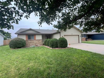 2703 Hennessey Ct, Dodge City, KS, 67801