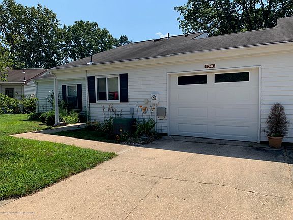 3rd image of 604C Bosworth Ct