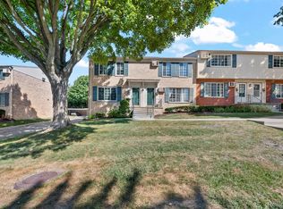 473 Miller Ave, Rochester, MI 48307