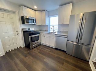 867 Hollins St #3, Baltimore, MD 21201