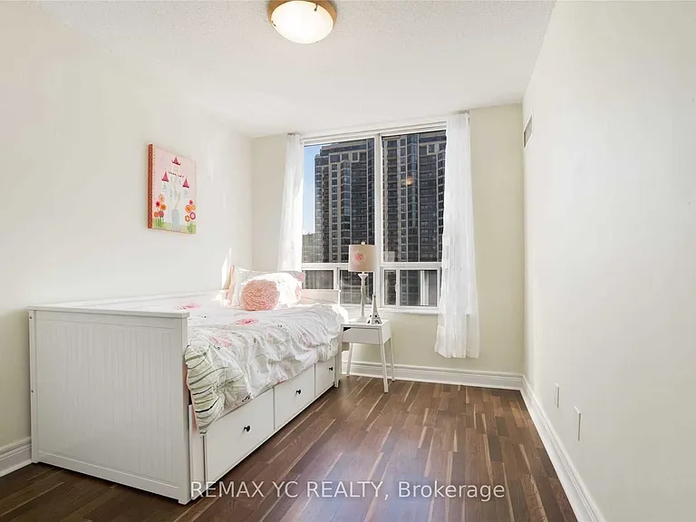 5418 Yonge St #1917 — Photo 16