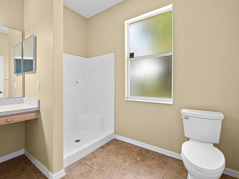 37 Pine Grove Dr — Photo 13