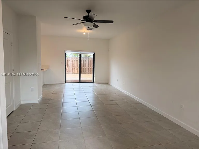 11936 SW 247th Ter — Photo 5