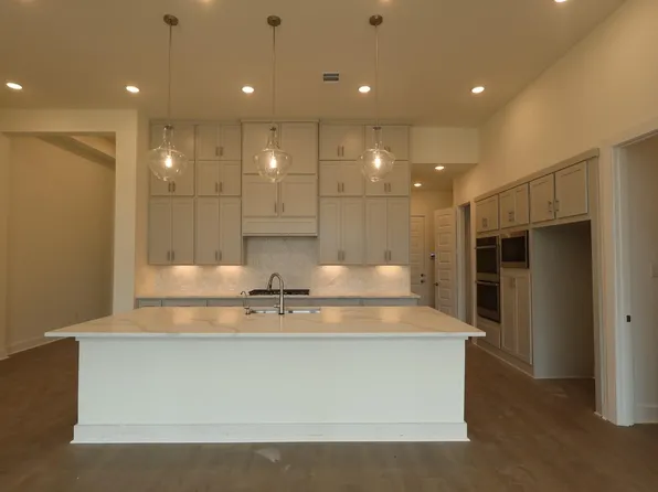 14323 Moonlit Creek Ct, Montgomery, TX 77316