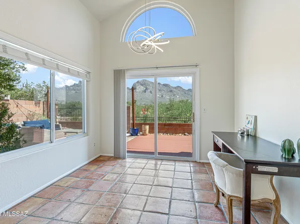 591 W Summer Rain Dr, Oro Valley, AZ 85737