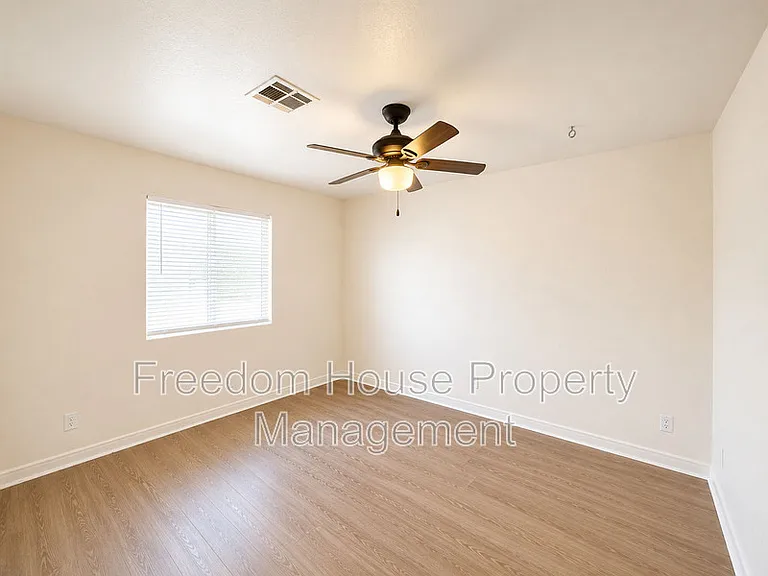 3066 Mount Charleston Dr — Photo 31
