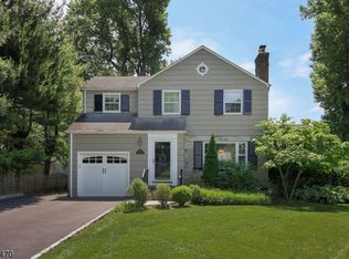 315 Clifton St, Westfield Town, NJ 07090