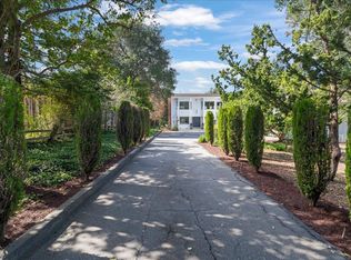 14721 Live Oak Ln, Saratoga, CA 95070