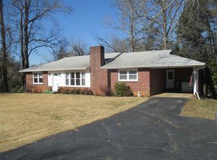 507 E Earle St, Landrum, SC 29356