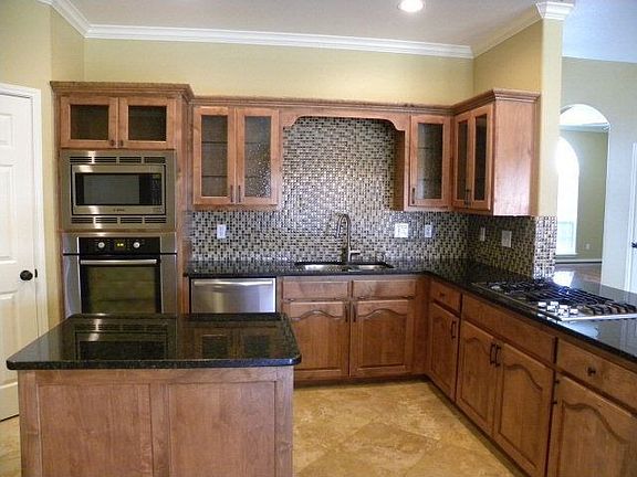2nd image of 173 Teinert Cir