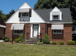 21778 Eaton Rd, Fairview Park, OH 44126