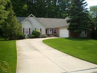 2nd image of 38887 Holsworth Ct