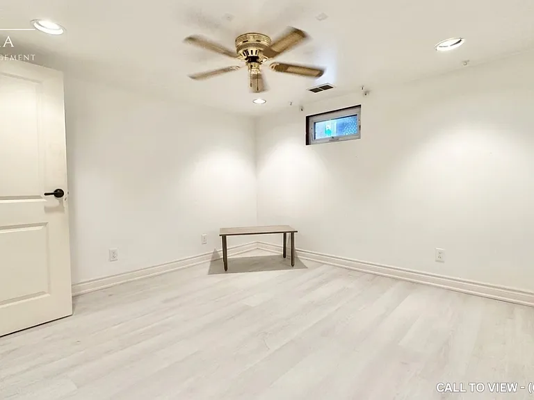 88 Southampton Dr #2 — Photo 4