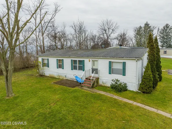 12 Ridgecrest Dr, Bloomsburg, PA 17815