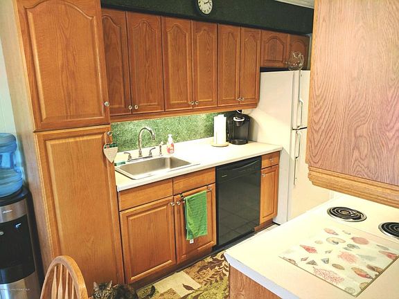 5th image of 26 Arlene Ct #3404