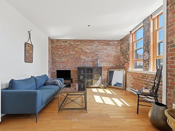 2nd image of 233 Abbott St #403