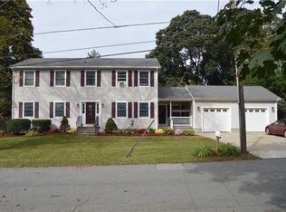 33 Virginia Ave, East Greenwich, RI 02818