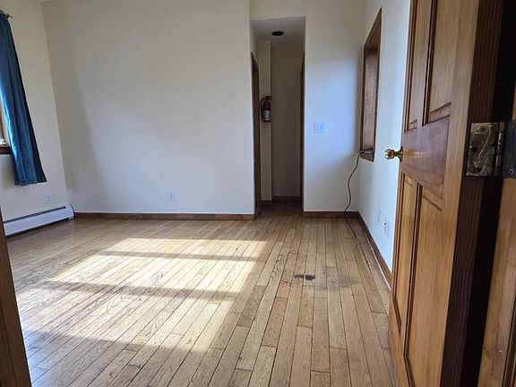 5th image of 62-11 Woodside Ave #1A