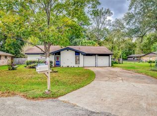 915 Broad Ripple Dr, Huffman, TX 77336