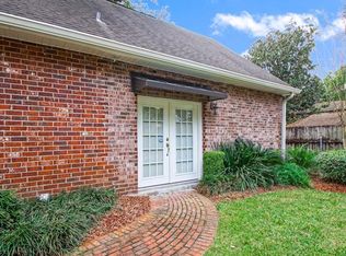 14 Tennyson Pl, New Orleans, LA 70131