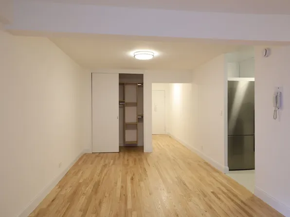 160 East 88th Street image 5 of 12