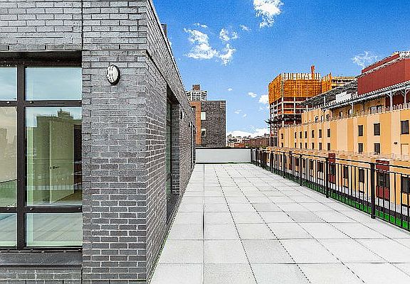 4th image of 1516 Park Ave #9E