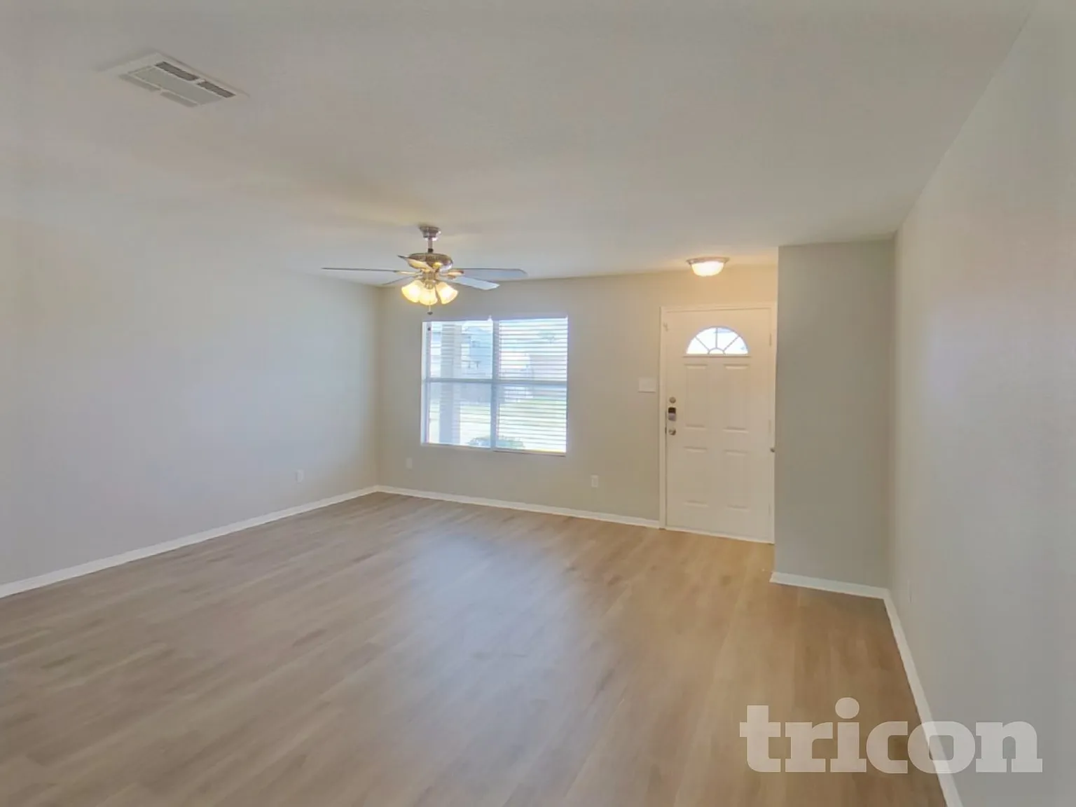 1601 Vineridge Lane Burleson TX — Photo 3