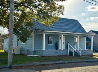 311 Jackson St, Martin, TN 38237