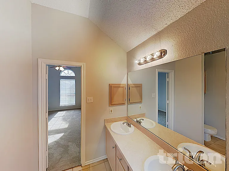 1415 Develon Dr — Photo 10