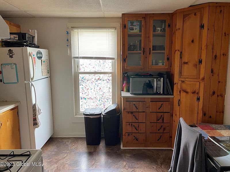 2nd image of 435 Third Street