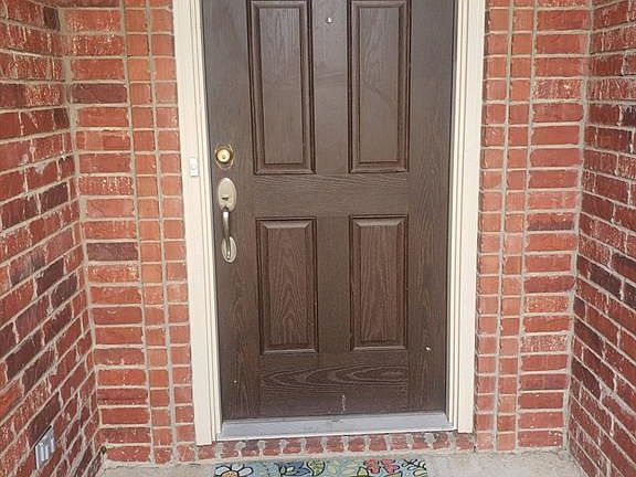 3rd image of 1421 Reiger Dr