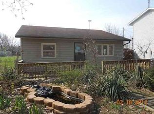 4581 W C Dr, Albion, IN 46701
