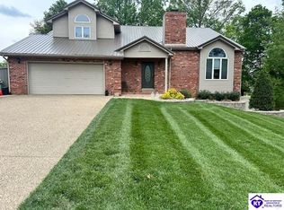 2612 Stonemill Dr, Elizabethtown, KY 42701
