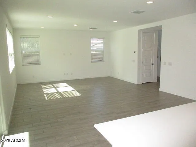 3323 S Bridlewood Ave — Photo 6