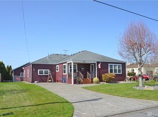1442 Pioneer St, Enumclaw, WA 98022