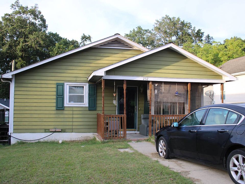 1st image of 232 E End Ave