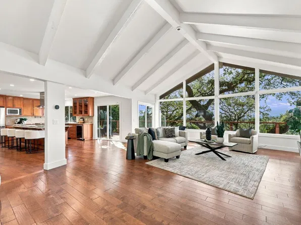 3465 Ridgeview Drive, Santa Rosa, CA 95404
