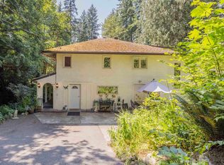 23942 Fern Cres, Maple Ridge, BC V4R 2S3