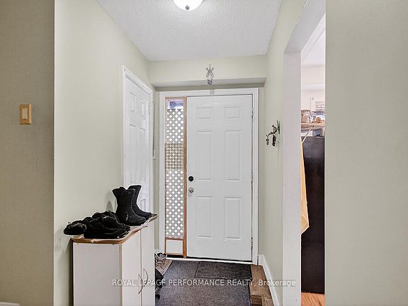 3rd image of 3064 Olympic Way #9