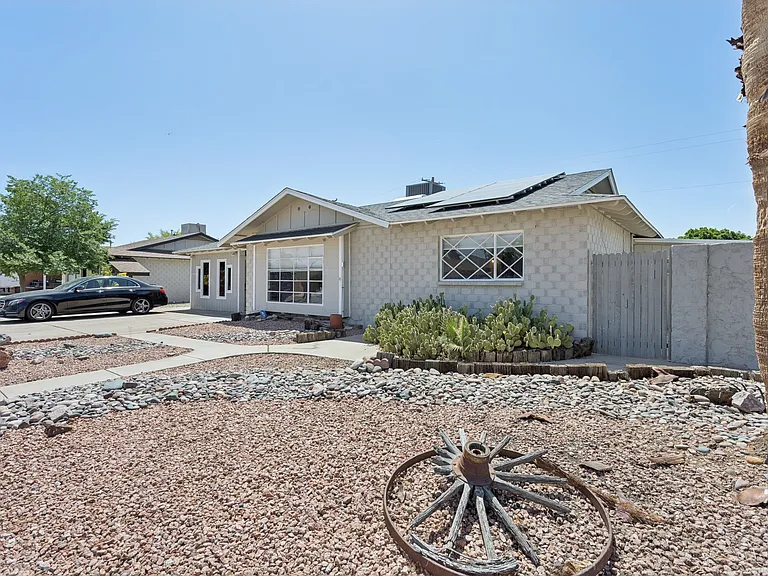 2356 N 85th Pl — Photo 37