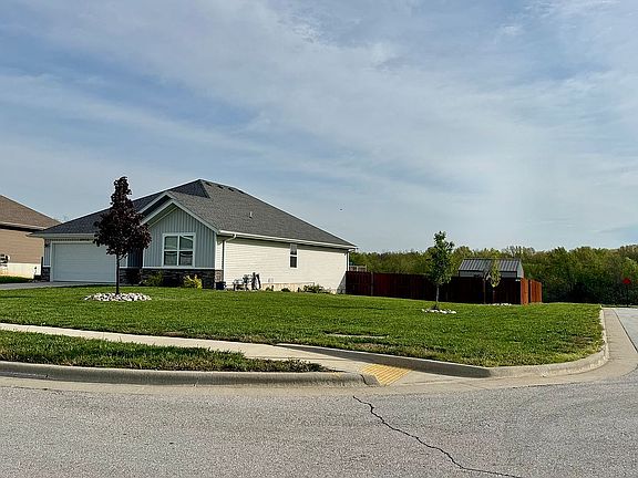 Large corner lot