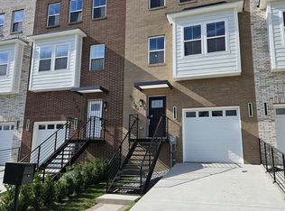 5104 Fitch St SE, Washington, DC 20019