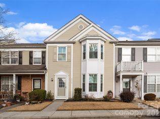 6776 Rothchild Dr, Charlotte, NC 28270