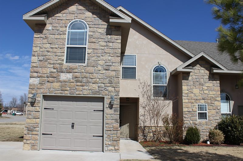 1st image of 2417 S 15th Pl