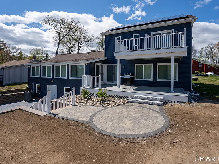 44 Lake Dr — Photo 18