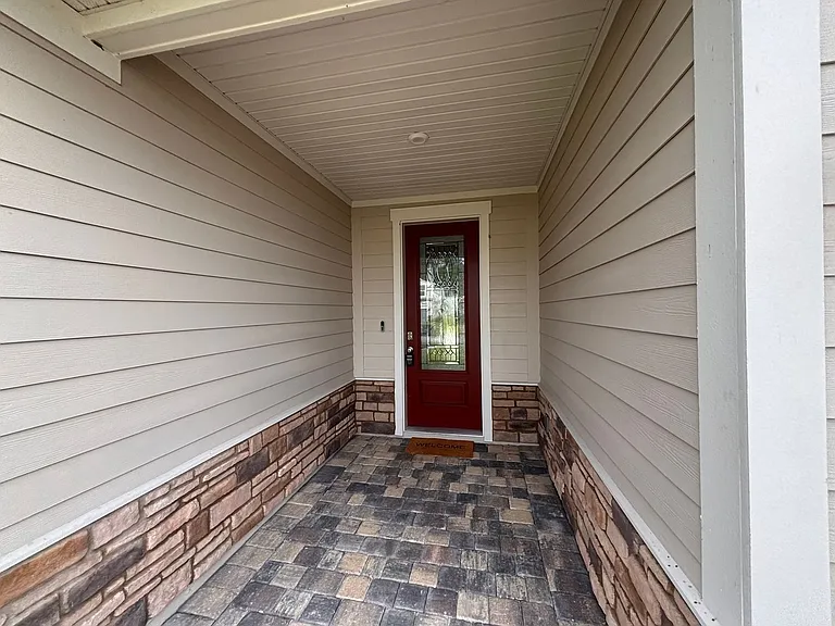 212 Willow Creek Ct — Photo 2
