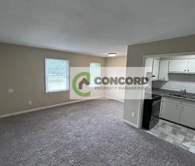 1001 Yanceyville St #C — Photo 5