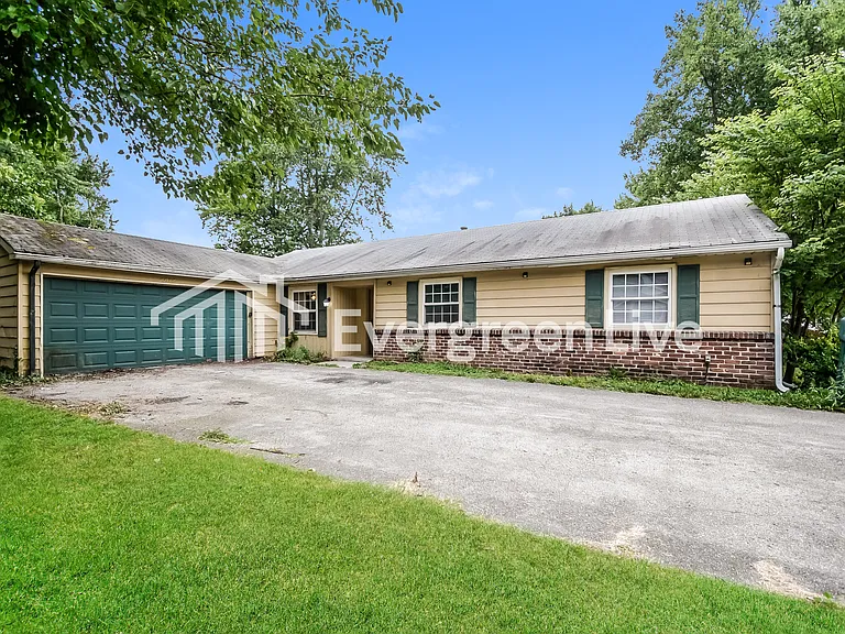 2022 Schwier Ct — Photo 1